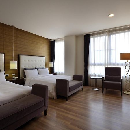 Hotel Modern Puli Bilik gambar
