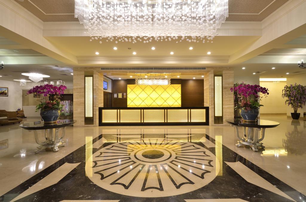 Hotel Modern Puli Luaran gambar