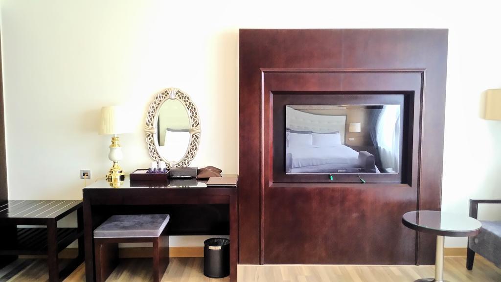Hotel Modern Puli Bilik gambar