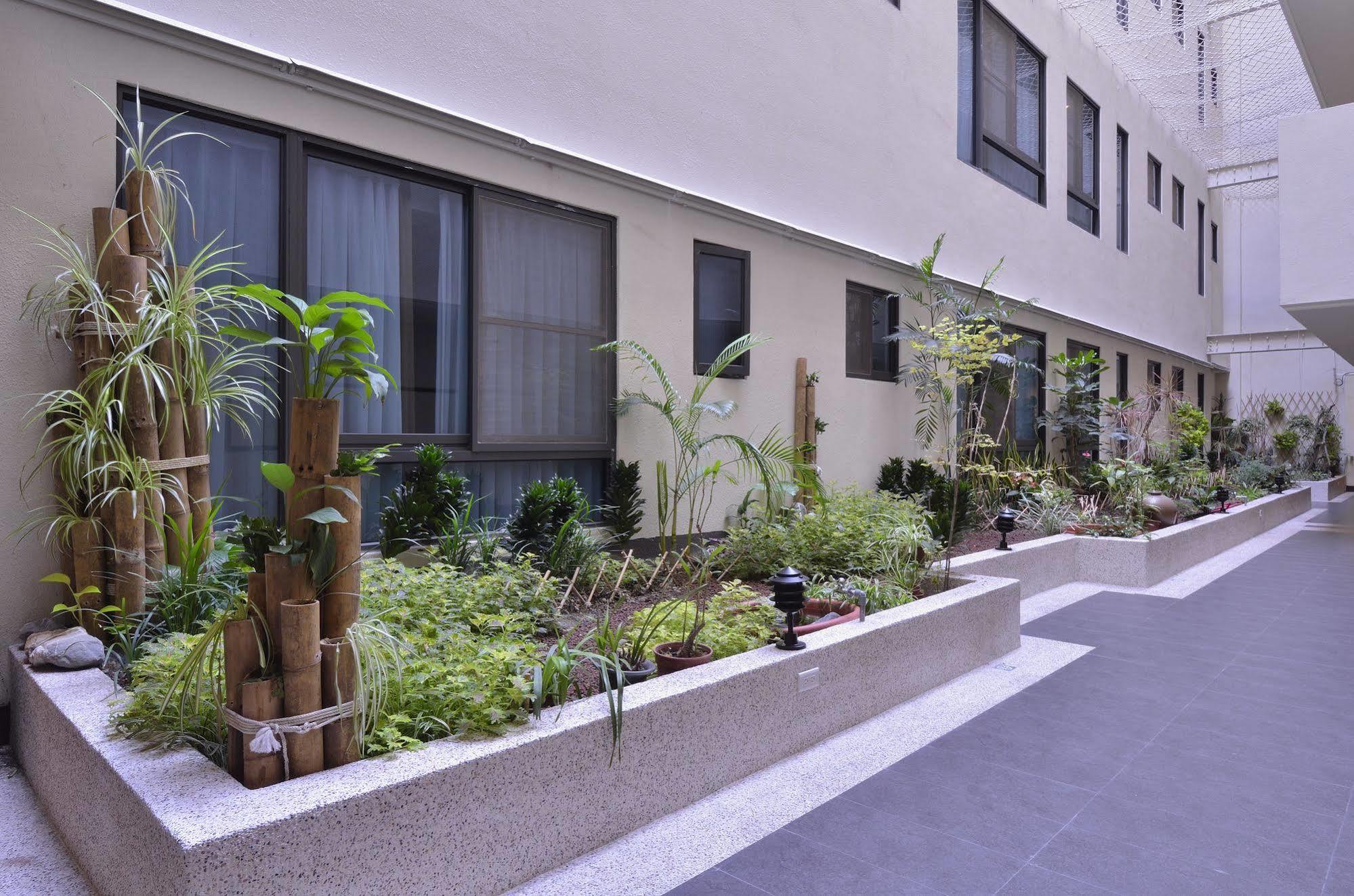 Hotel Modern Puli Luaran gambar